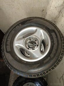 ALU disky + pneu Marshal Matrac STX 275/60 R15