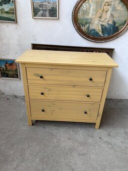 Ikea komoda HEMNES ( žlutá )