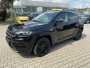 Jeep Compass S 4x4 hybrid PHEV 177kw, navi, kůže, LED,