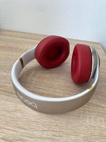 Studio Beats Wireless Gold