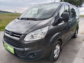 Ford TRANSIT CUSTOM 2.2 TDCi 6 MÍST TAŽNÉ