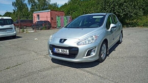 PEUGEOT 308 1,6 eHDI Premium, r.v. 2013, nový v ČR, servis