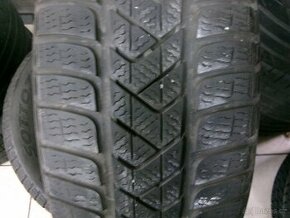 215/60 R16 PIRELLI (5mm) č.14817