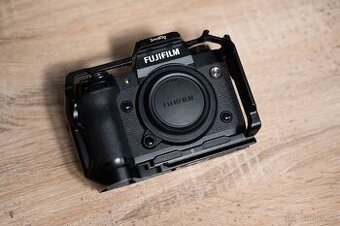 Fujifilm X-H2 - 1