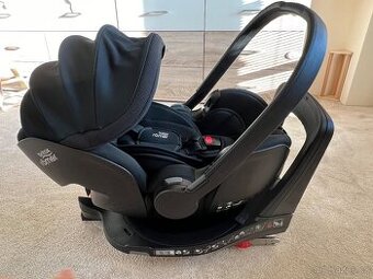 Autosedačka Britax Römer Baby Safe 5Z2 + Flex Base 5Z