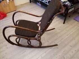 houpací křeslo Thonet