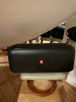 JBL party box 310