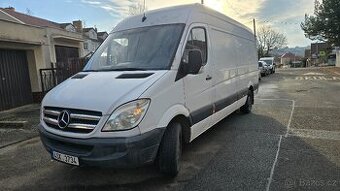 Prodám Mercedes-Benz Sprinter 313 2.2 CDI 95KW MAXI