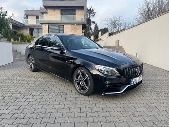 Mercedes Benz C63 AMG 350kW