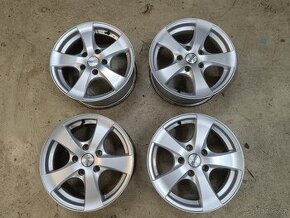 ALU ráfky 15" 5x115 střed 6,5cm Mazda