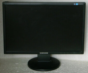 19" Samsung SyncMaster 943NW