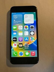 Apple iPhone 8 64gb Black kondice baterie 100% s kabelem  Ce