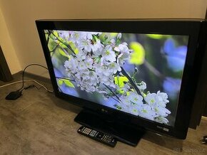 LCD televize LG 32LH2010 82cm