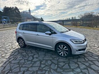 VW Touran 2021, 2.0 TDI 110KW, DSG, 174tkm, Webasto, DLA,LED