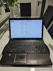 Prodám notebook Asus - 1