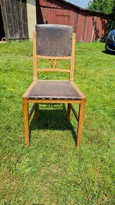 Stará secesní židle