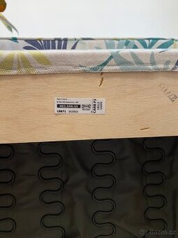 Křeslo ušák s podnožkou IKEA