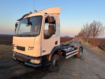 Daf Lf 45.180 podvozek hákový nosič