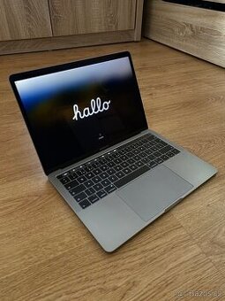 ZÁVADA  macbook pro 13" 2019 4porty