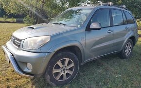 Toyota Rav 4 - 1