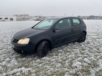 Vw Golf 1.4 benzin r.v2008 s nízkým nájezdem 148000km