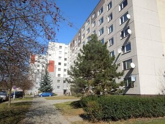 Prodej panelového bytu 4+1 s lodžíi, 79 m2, Fischerova, Olom - 1