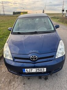 Toyota Corolla Verso 1,8 VVT-i 95 KW r.v.2004 .