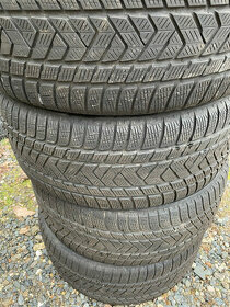 4 ks zimní pneu Pirelli 285/45R20