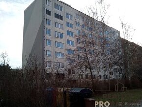 Prodej bytu 3+1 64m2, ulice Slunečná, Hodonín