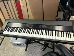 Roland RD600 , Kurzweil PC3K8 a dalsi klavesy..