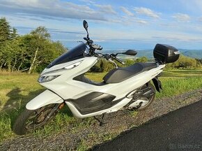 Honda PCX 125, rok 2019