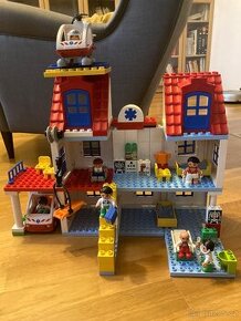 Nemocnice Lego duplo