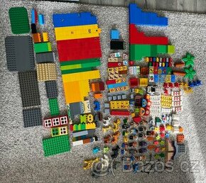 LEGO DUPLO mix kostky, figurky, dopravní prostředky - 1