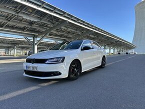 VW Jetta 1.4 Tsi DSG - 1