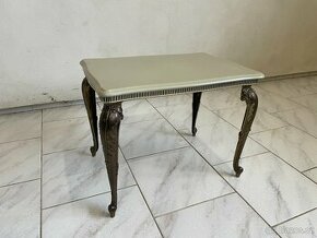 Starožitný mosazný stolek Louis XV. - 1