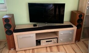 Onkyo reciever + Jamo reproduktory