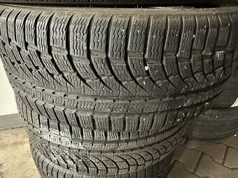 NOKIAN WRA4 225/45R19 - 1