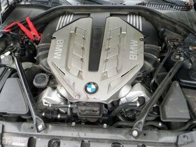 Bmw motor n63b44a 300kw