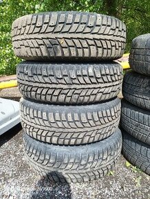 Zimní pneu 175/70 R13 + Al kola Daewoo Kalos.