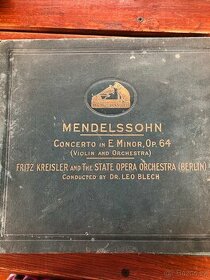 Soubor 4 desek Mendelssohn