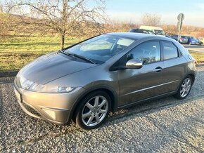 Honda Civic 1.8 i-VTEC, 103kW, ČR, REZERVACE