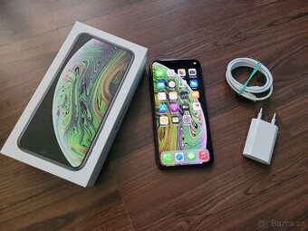 iPhone XS 64gb kapacita baterie 97%