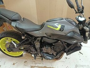 Yamaha mt07