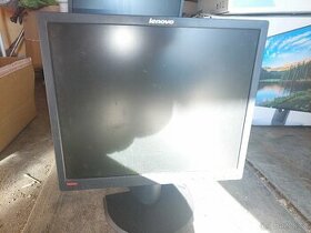 19" LCD Monitor / displej Lenovo ThinkVision L193p (VGA, DVI