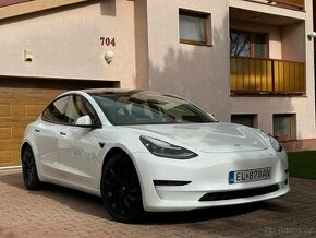 Tesla model 3 - Long Range - 2021 366kw = 490 HP