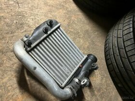 PRAVÝ INTERCOOLER 2.7TDI, 3.0TDI