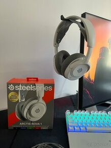 SteelSeries Arctis Nova 1 White