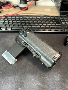 Battery Grip LP-E5