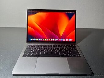 APEXPRAGUE | 13" MacBook Pro 2017 i5 - Vesmírně šedá