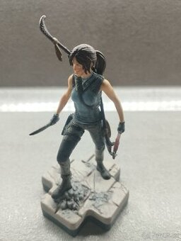 Figurka Totaku tomb raider